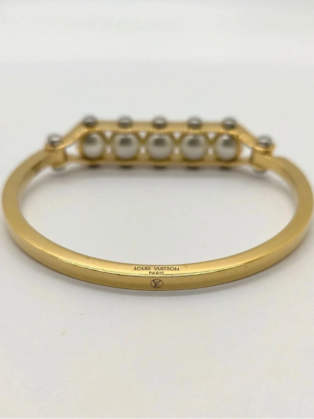 Louis Vuitton Gold Pearl-Accented Bracelet - Picture 6 of 8